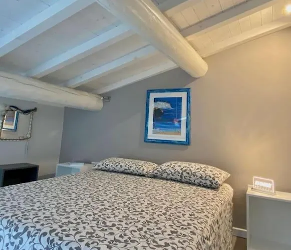 Apartament La Casetta In Fondo All'orto Viareggio